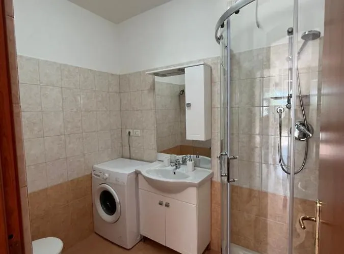 Casa Nella パッシニャーノ・スル・トラジメーノ